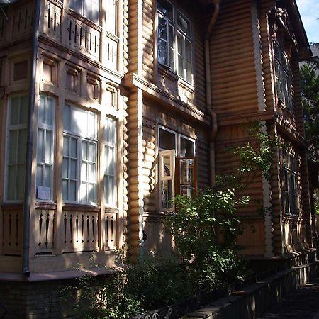 博尔若米 Old House Rustaveli酒店 外观 照片