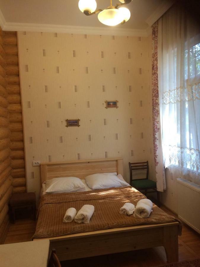 博尔若米 Old House Rustaveli酒店 外观 照片