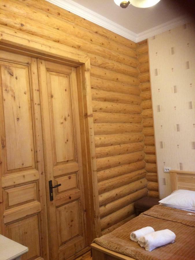 博尔若米 Old House Rustaveli酒店 外观 照片